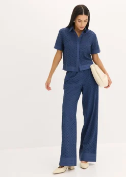 Blusa con bordado calado