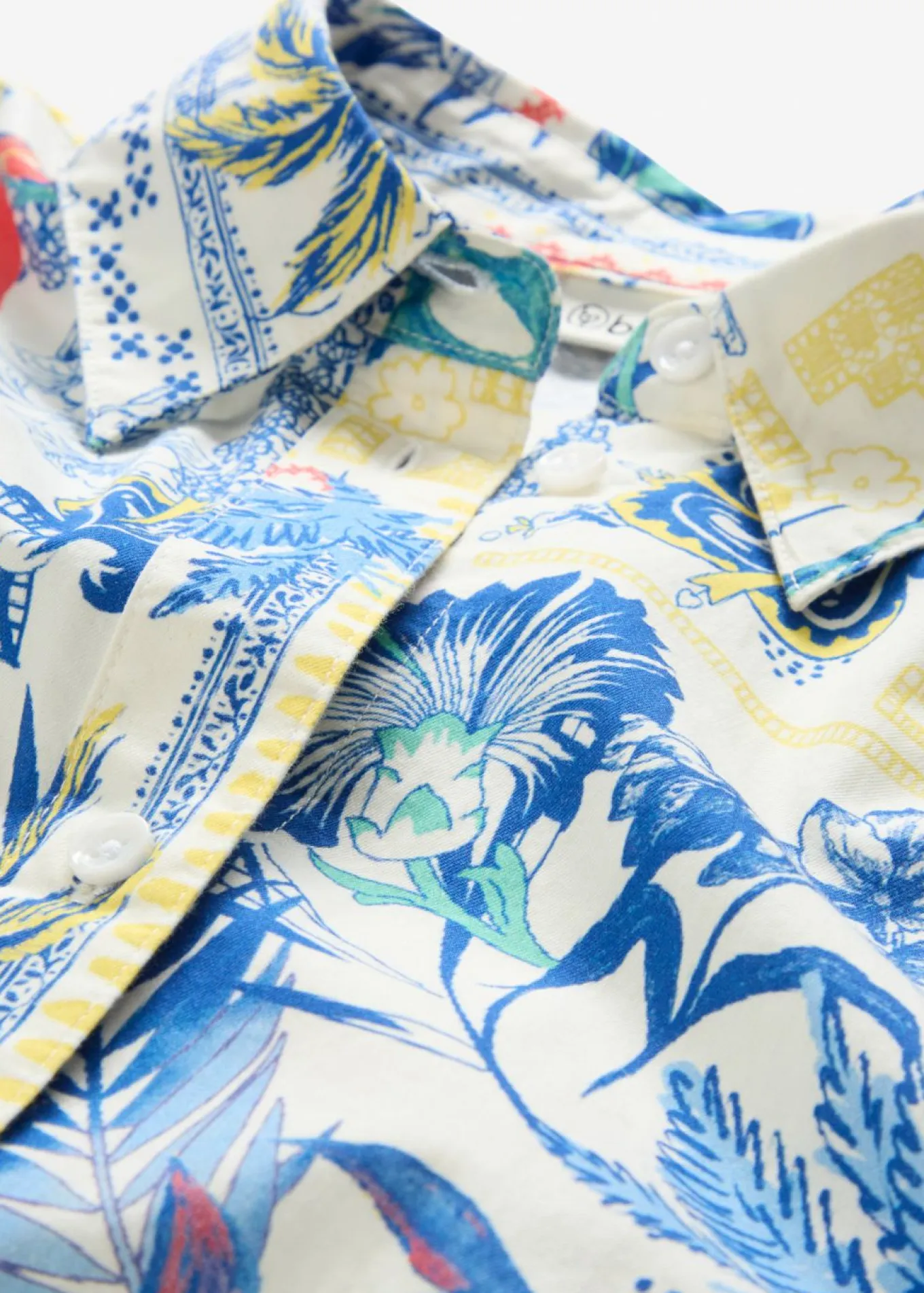 Blusa con contenido de seda
