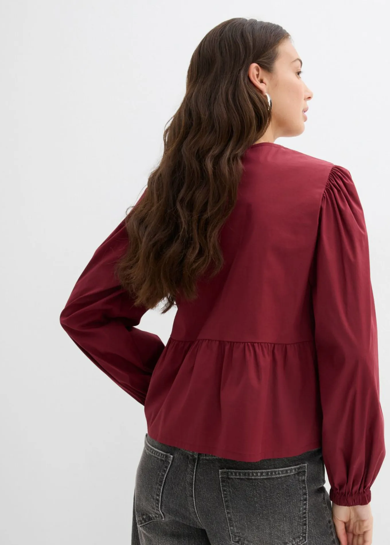 Blusa con detalles de lazo