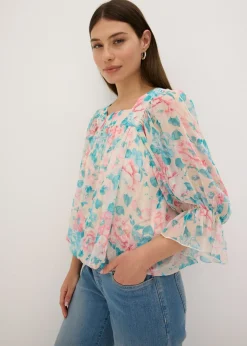 Blusa con dobladillo abullonado