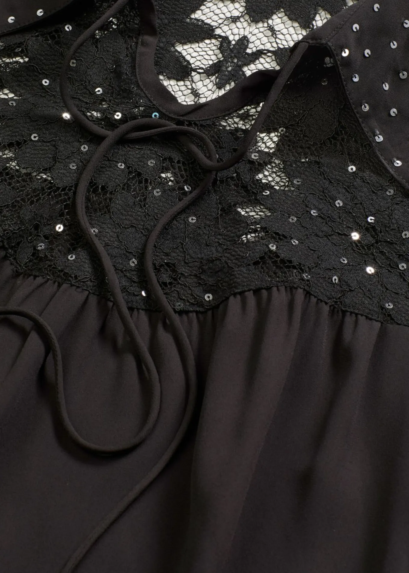 Blusa con encaje