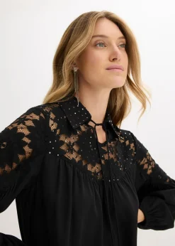 Blusa con encaje