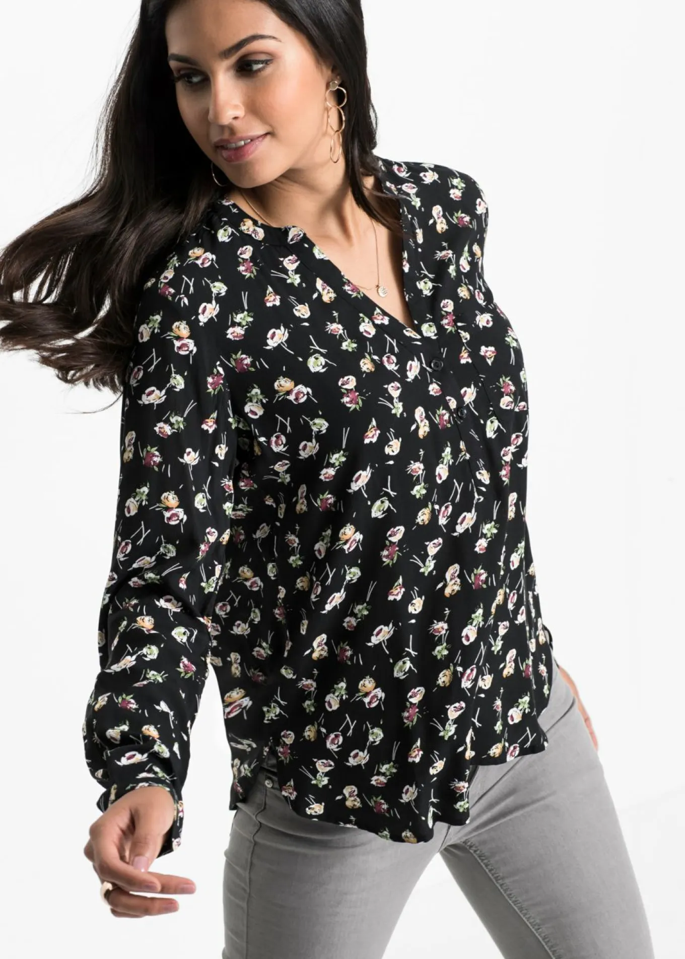 Blusa con escote en V