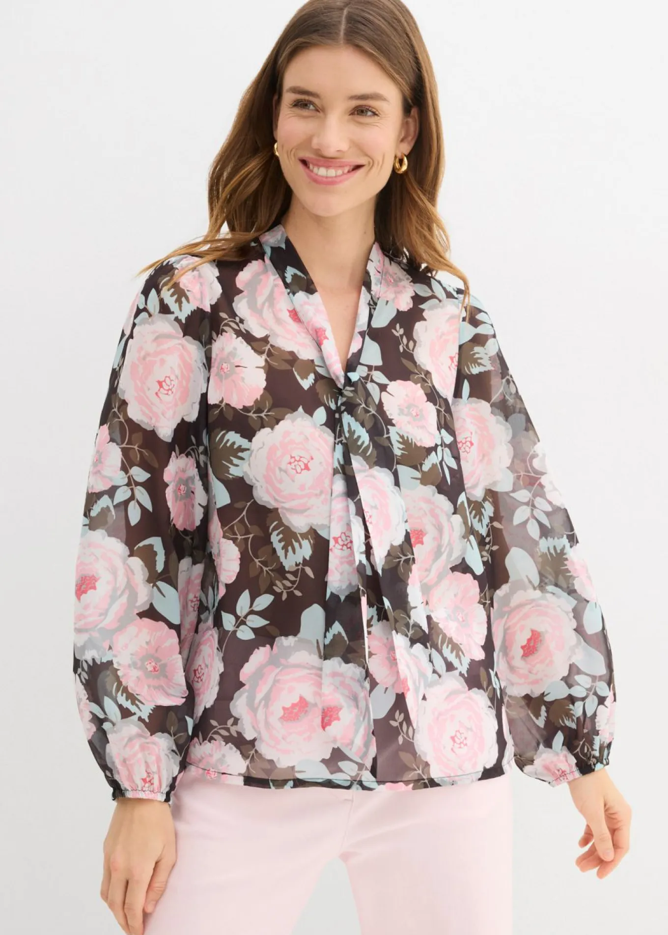 Blusa con lazo