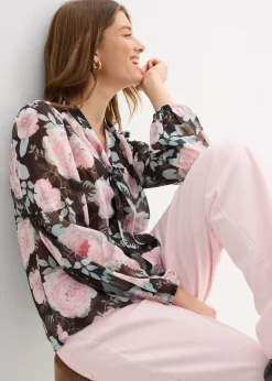 Blusa con lazo