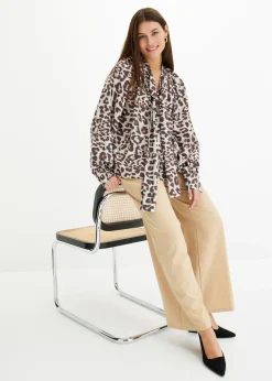 Blusa con lazo