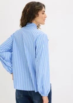 Blusa con lazo