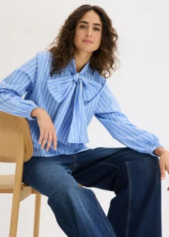 Blusa con lazo