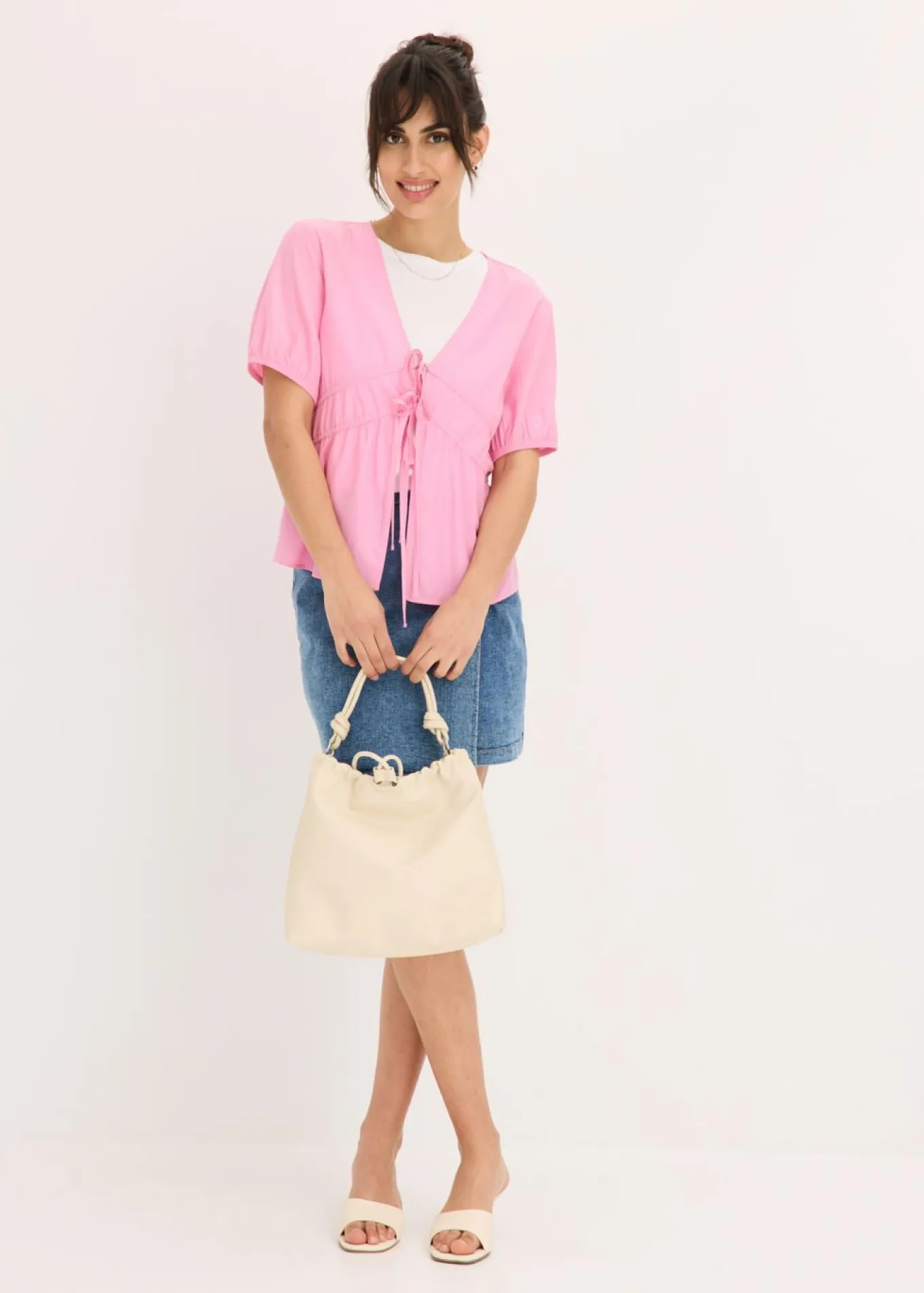 Blusa con lazos