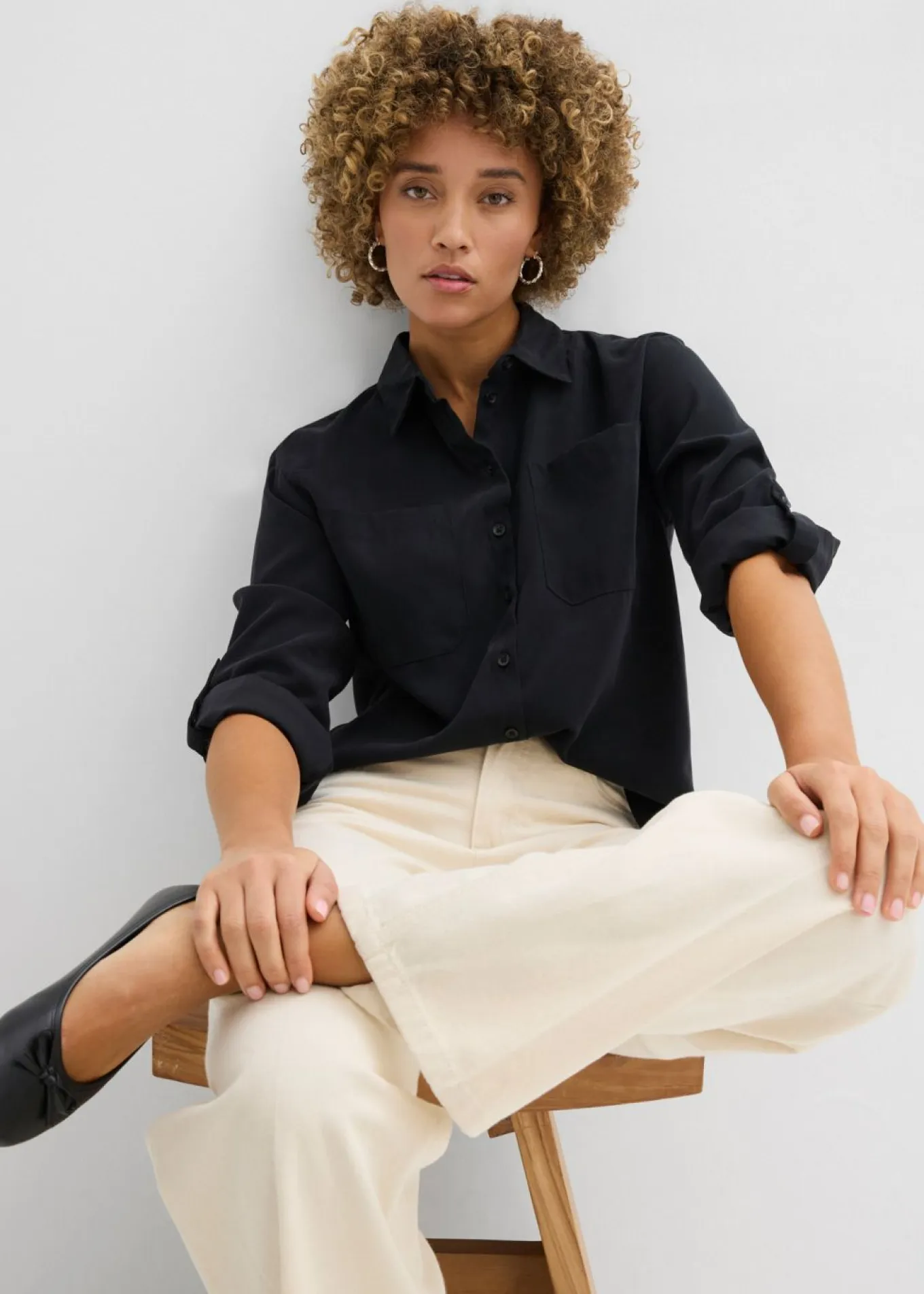 Blusa con mezcla de viscosa fluida