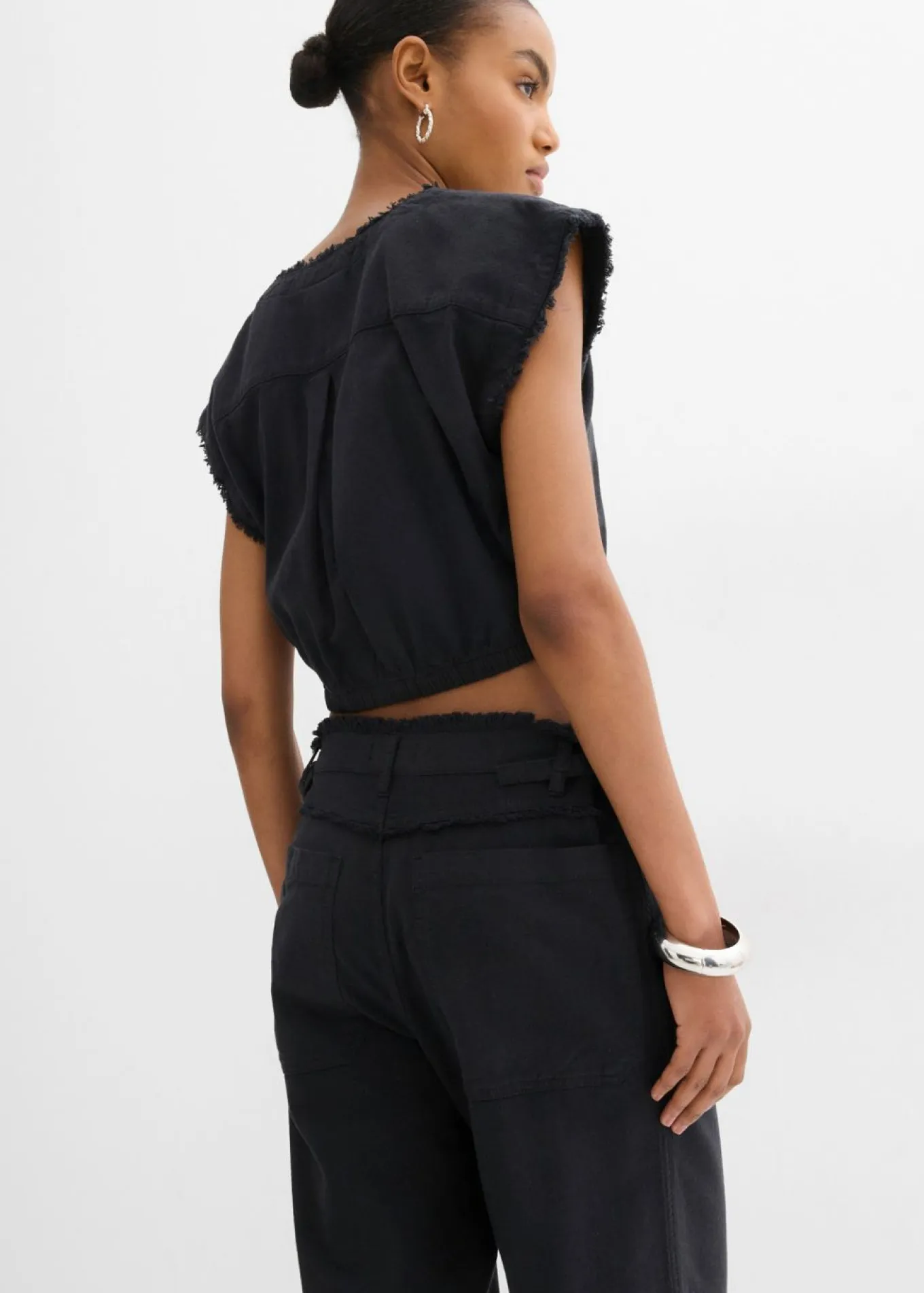 Blusa corta