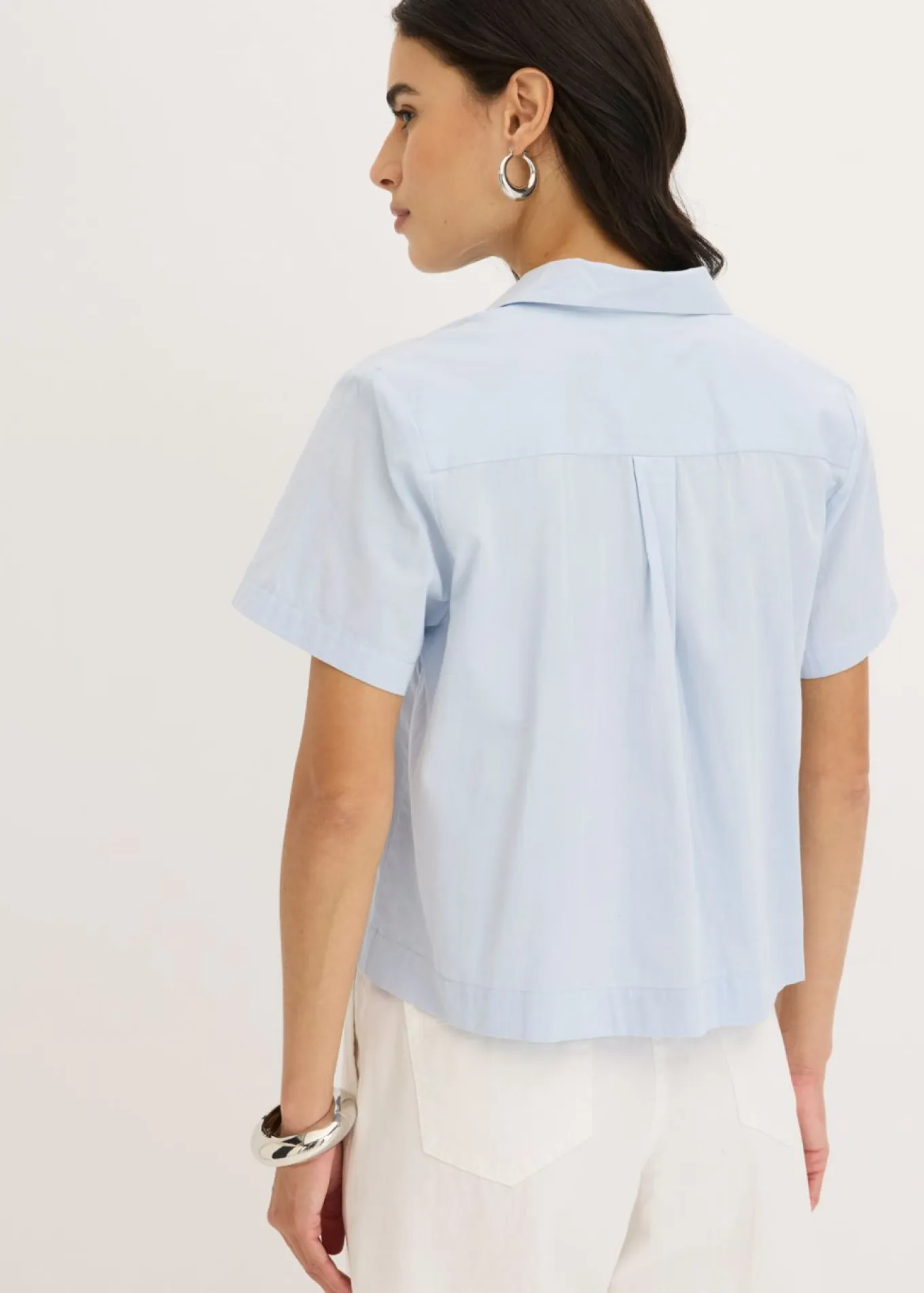 Blusa corta de popelín de algodón con manga corta
