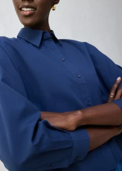 Blusa corta oversize con contenido de seda