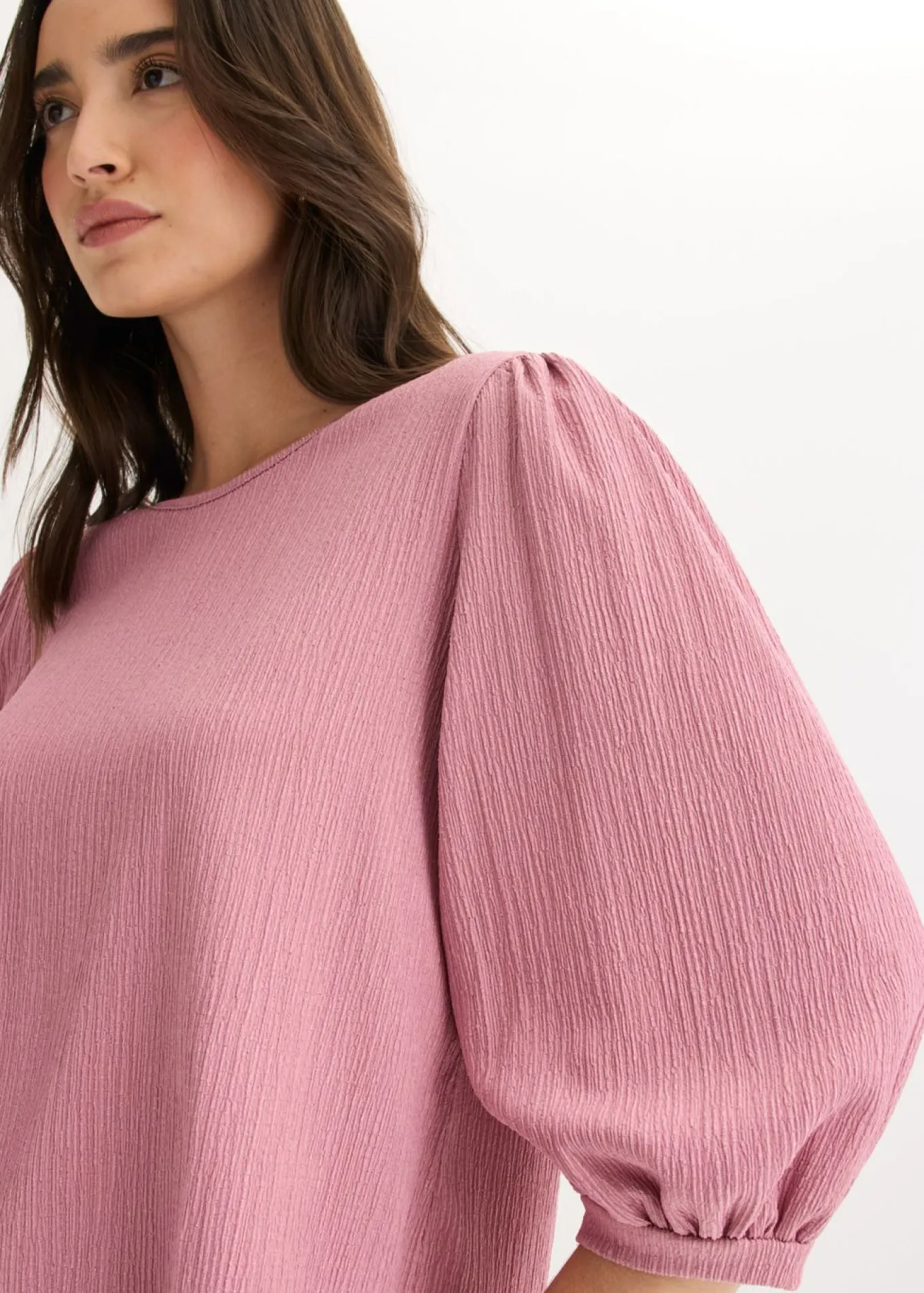 Blusa de crepé estructurado
