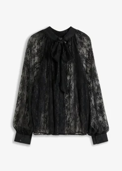 Blusa de encaje con ligeras transparencias