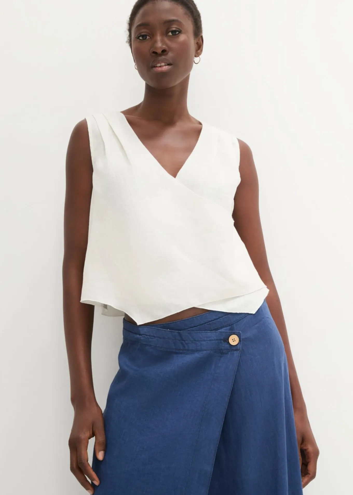Blusa de lino puro con efecto cruzado