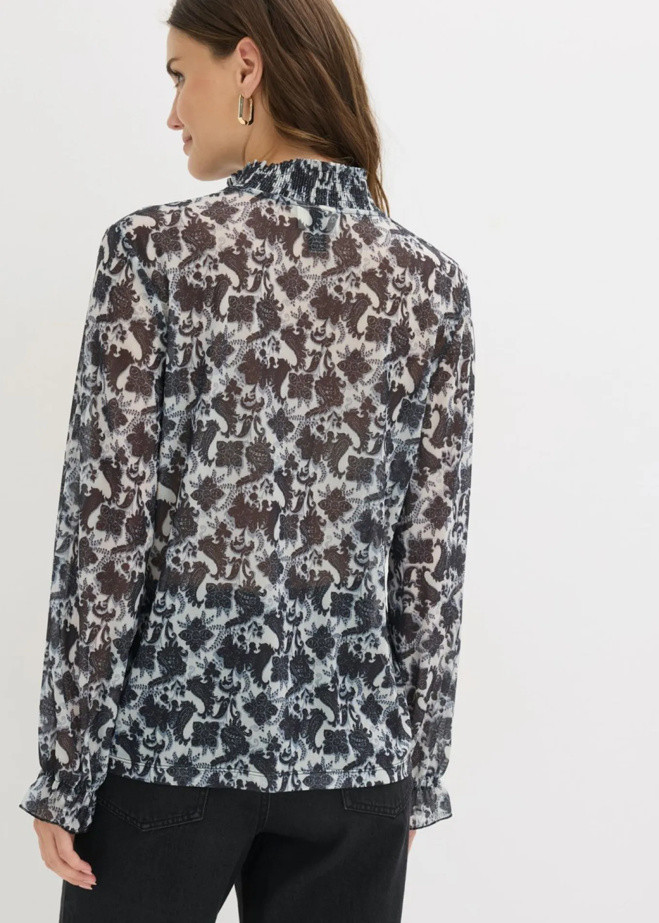 Blusa de malla fina