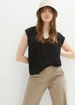 Blusa de manga corta con escote en V