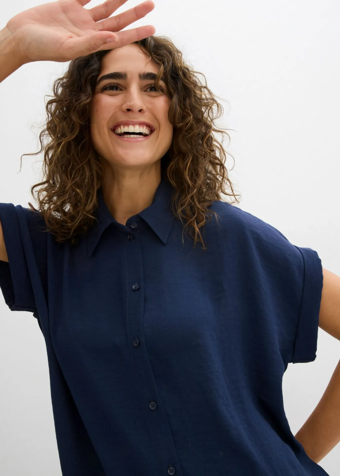 Blusa de manga corta con poliéster reciclado