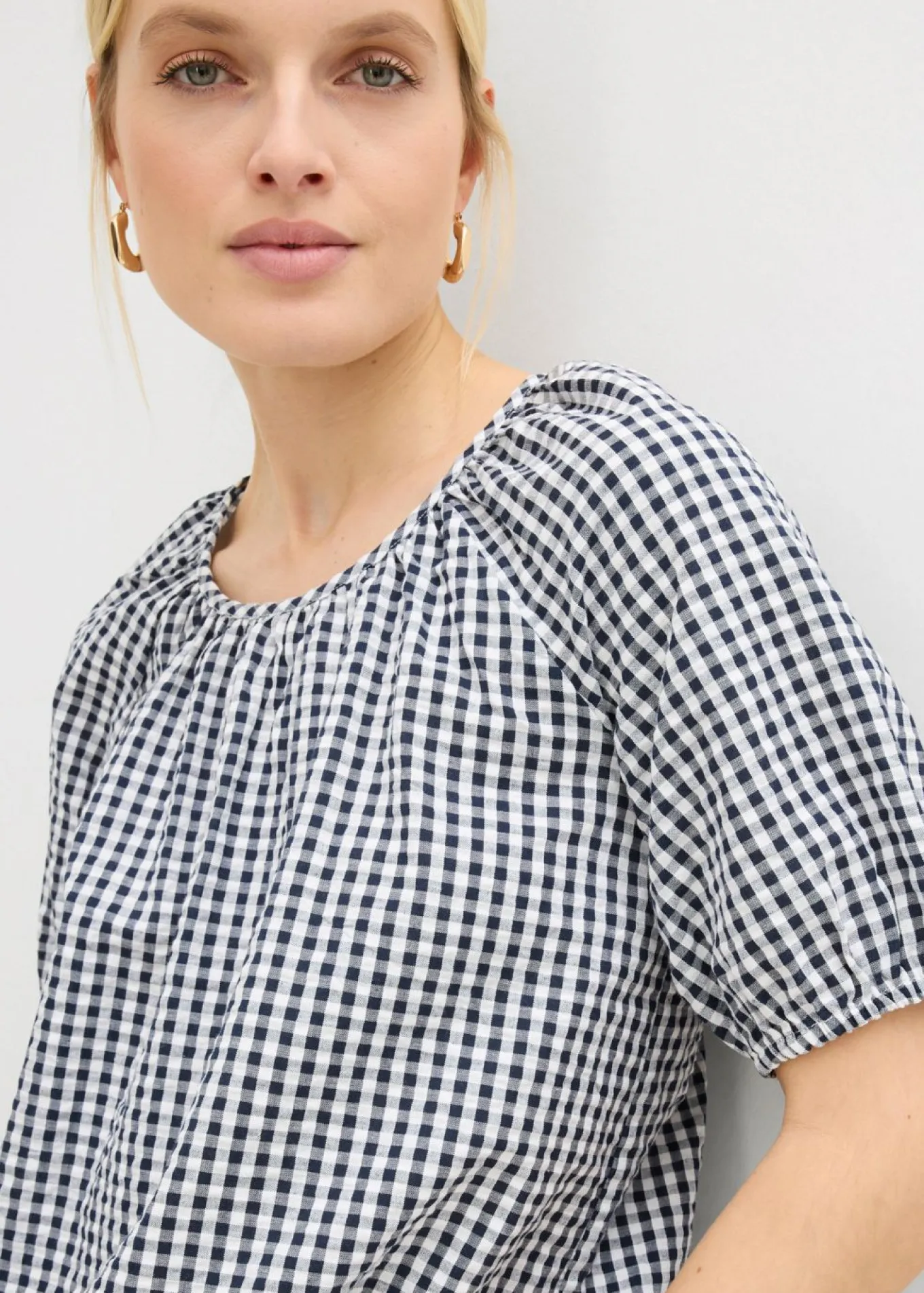 Blusa de manga corta de algodón puro