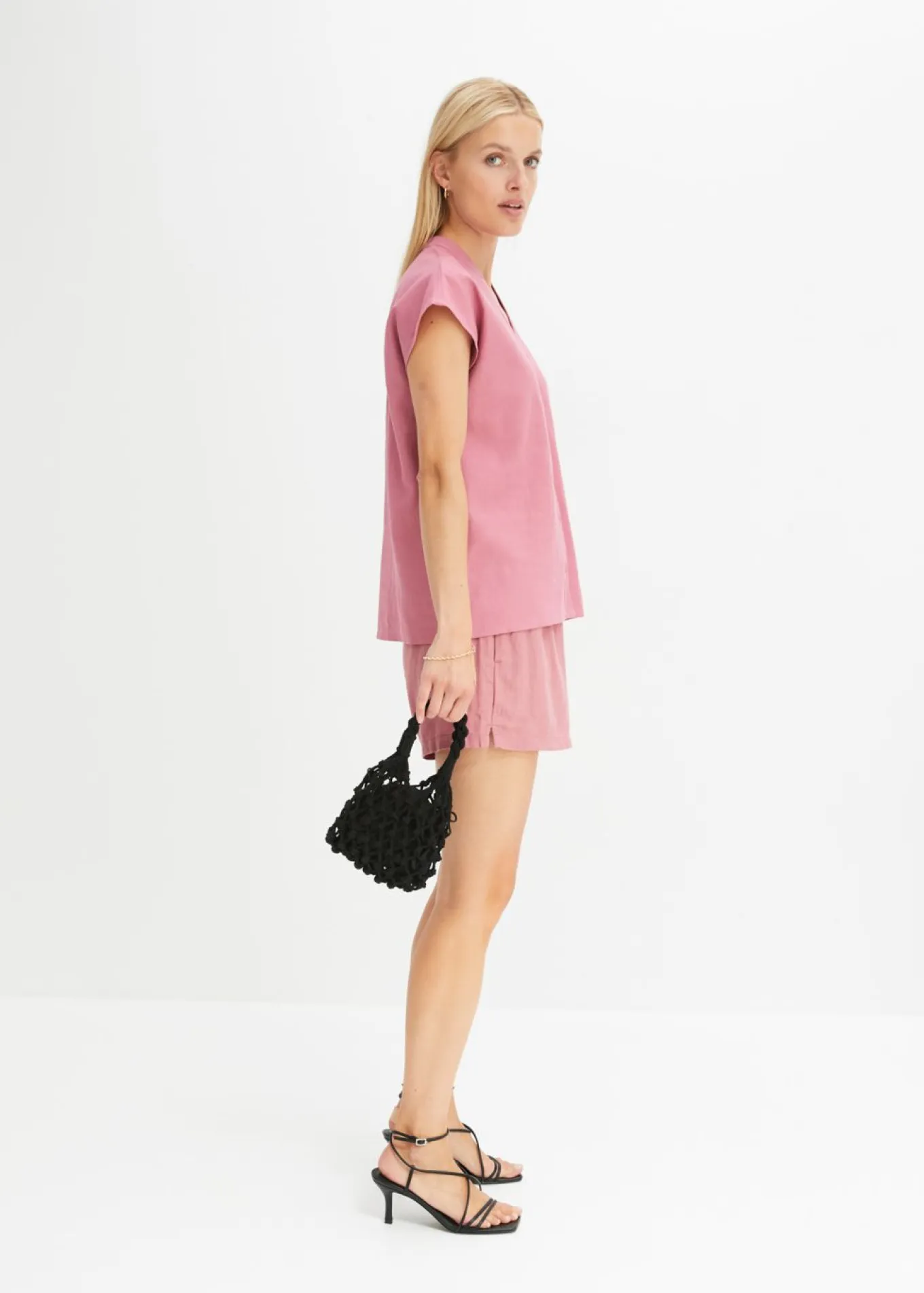 Blusa de manga corta de mezcla de lino vaporoso