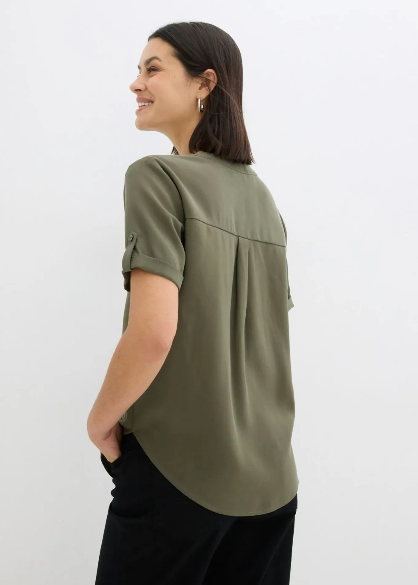 Blusa de manga corta de mezcla de viscosa firme