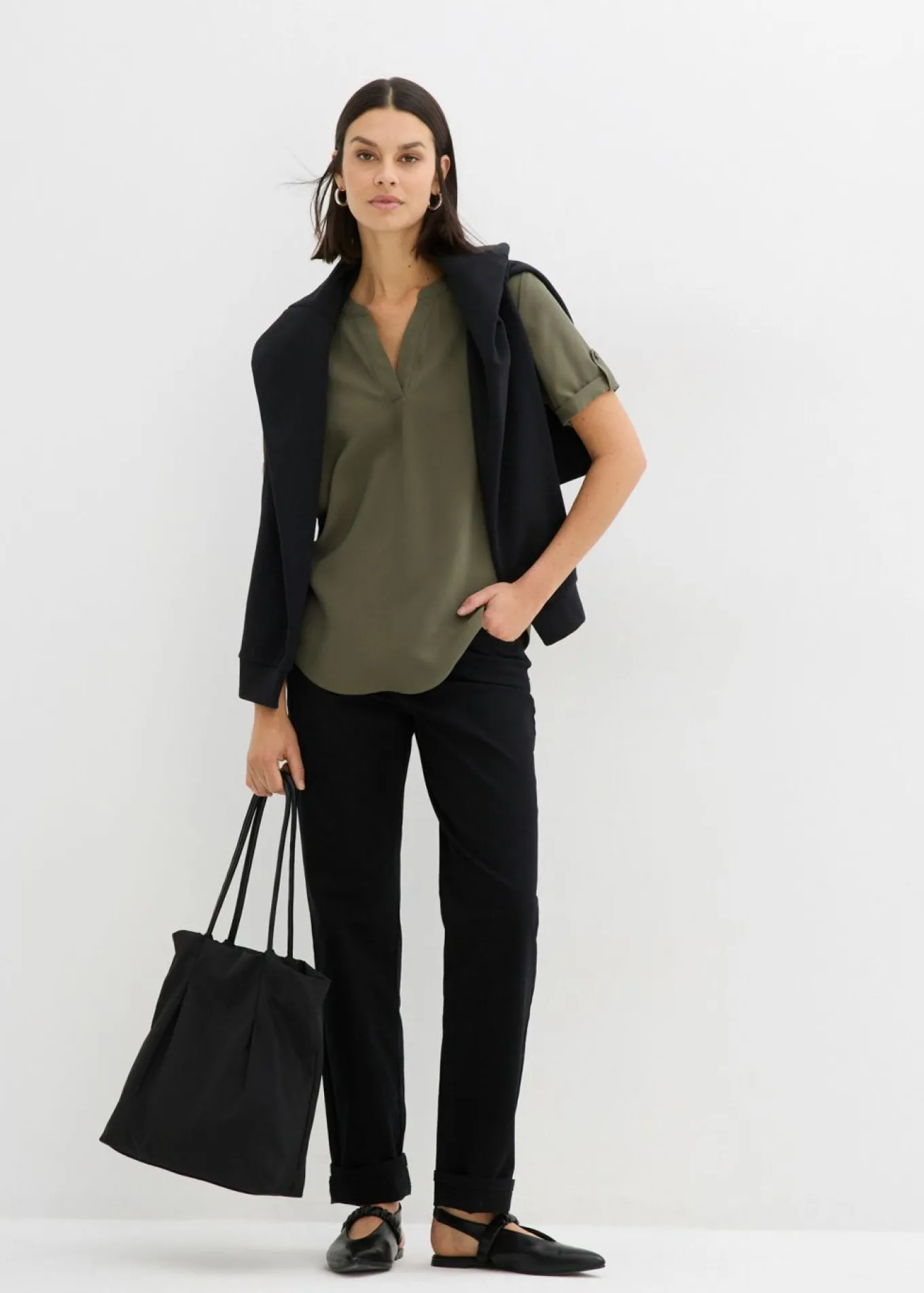 Blusa de manga corta de mezcla de viscosa firme