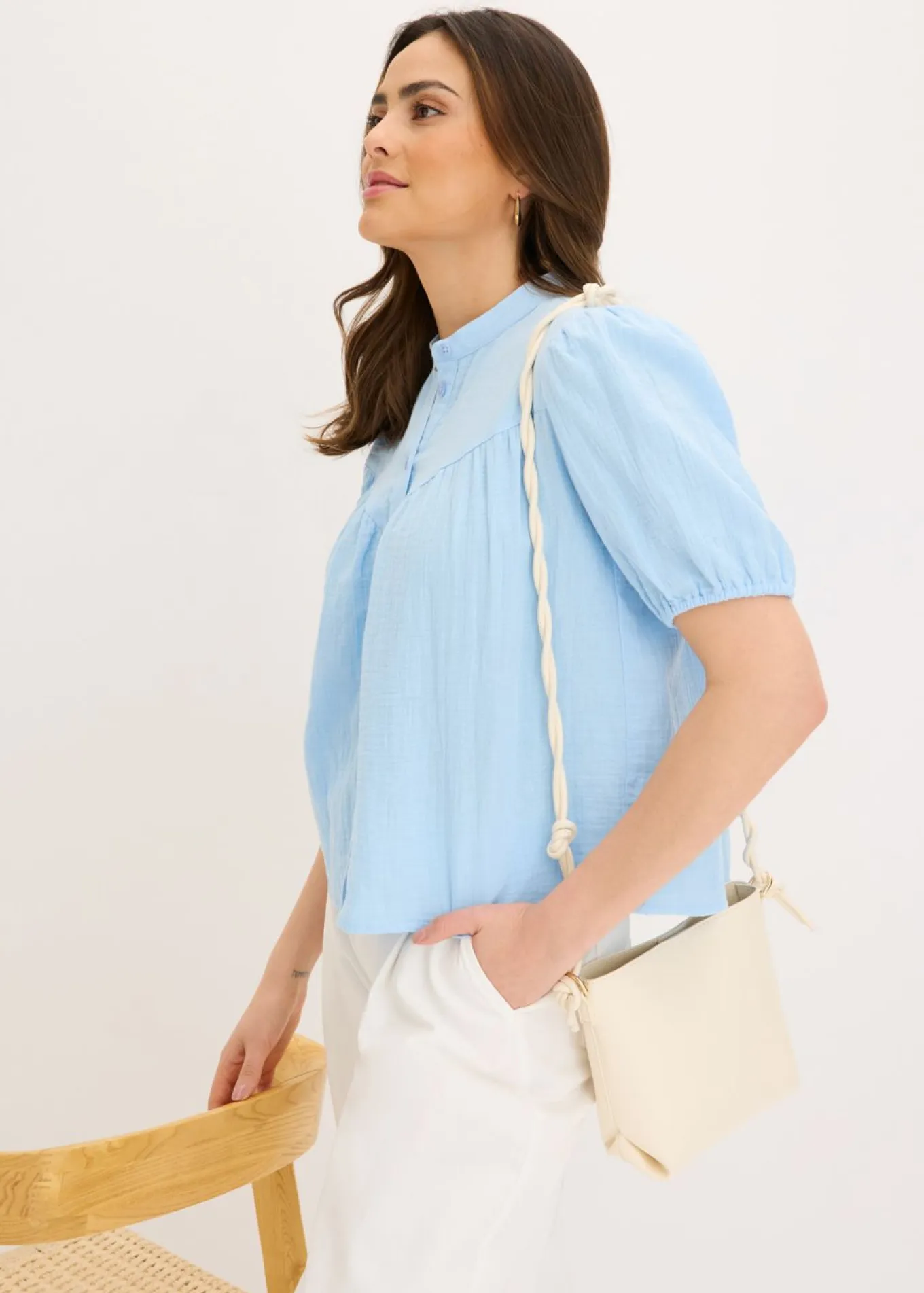 Blusa de manga corta de muselina