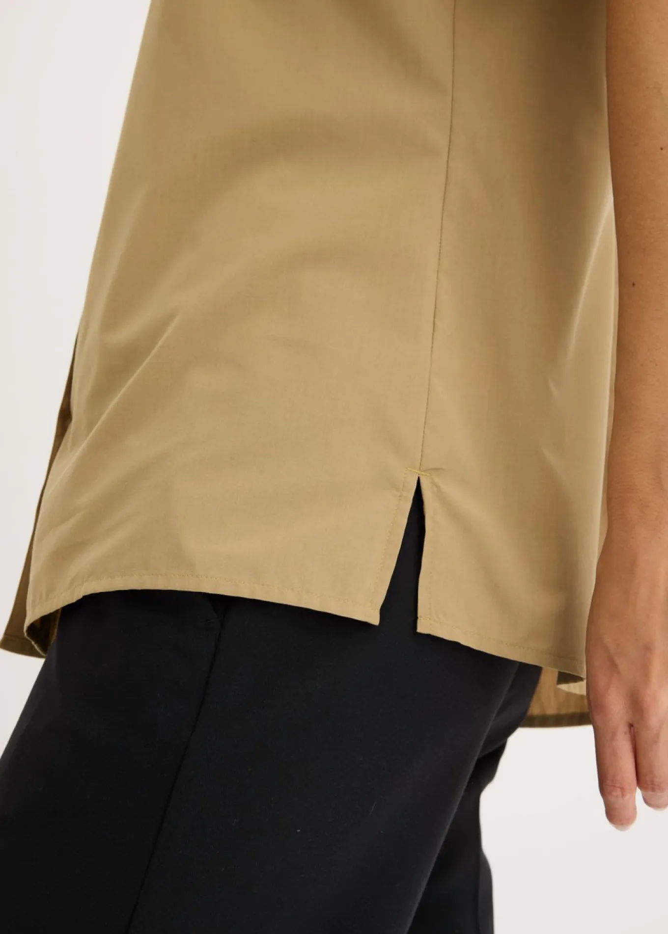Blusa de manga corta de popelín