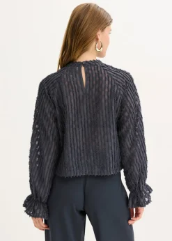 Blusa de material estructurado