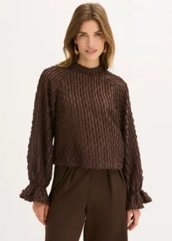 Blusa de material estructurado