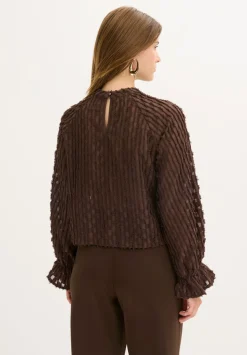 Blusa de material estructurado