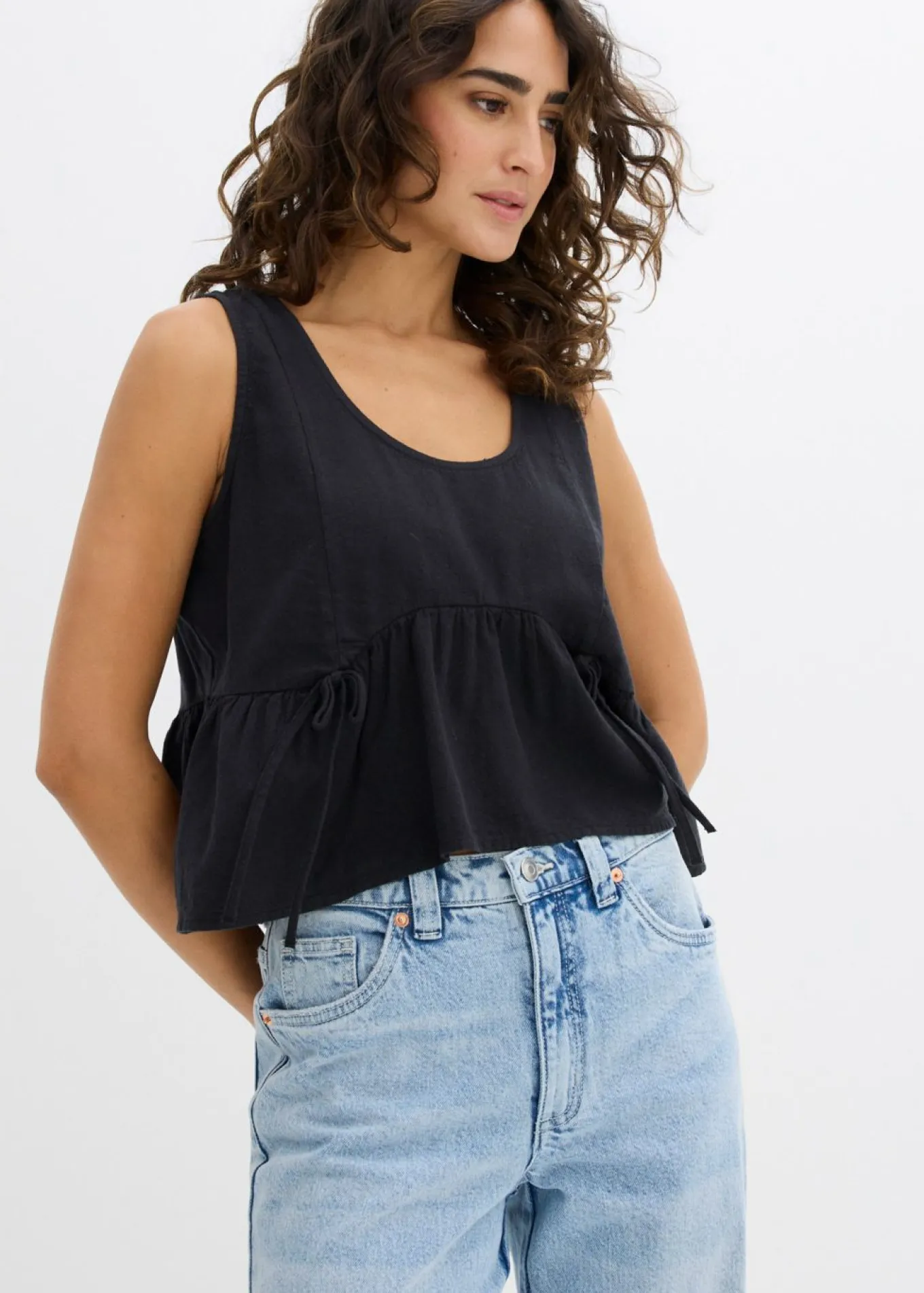 Blusa de mezcla de lino vaporoso