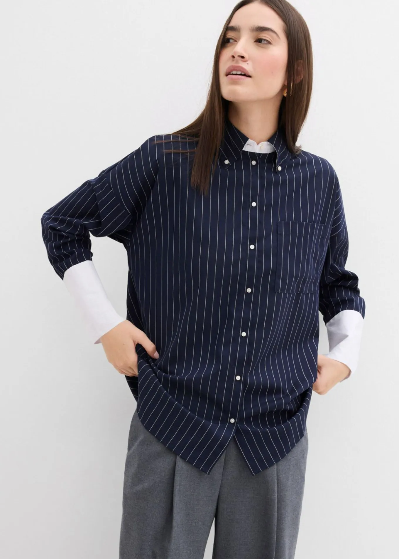 Blusa de mezcla de viscosa con raya diplomática