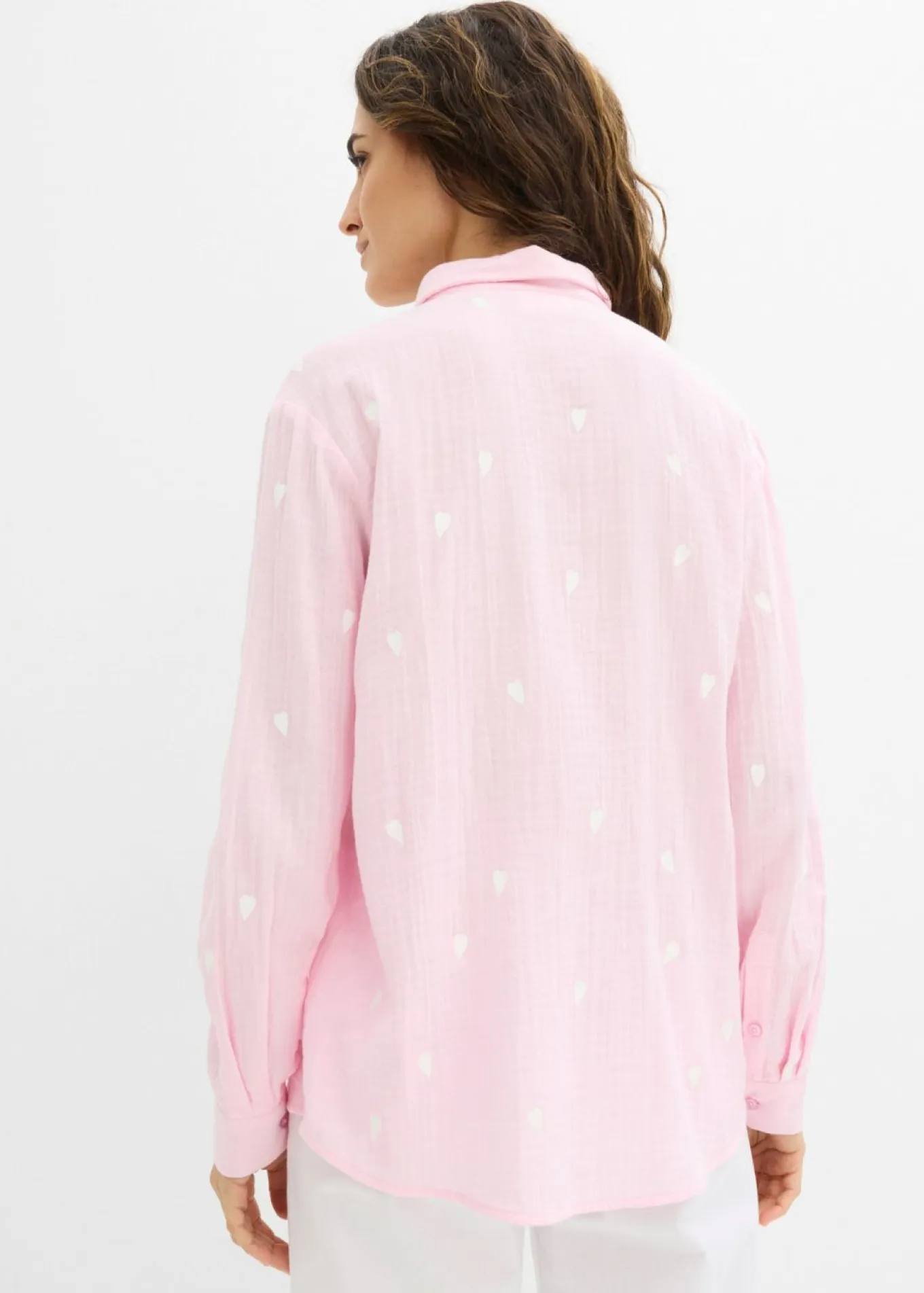 Blusa de muselina con corazones