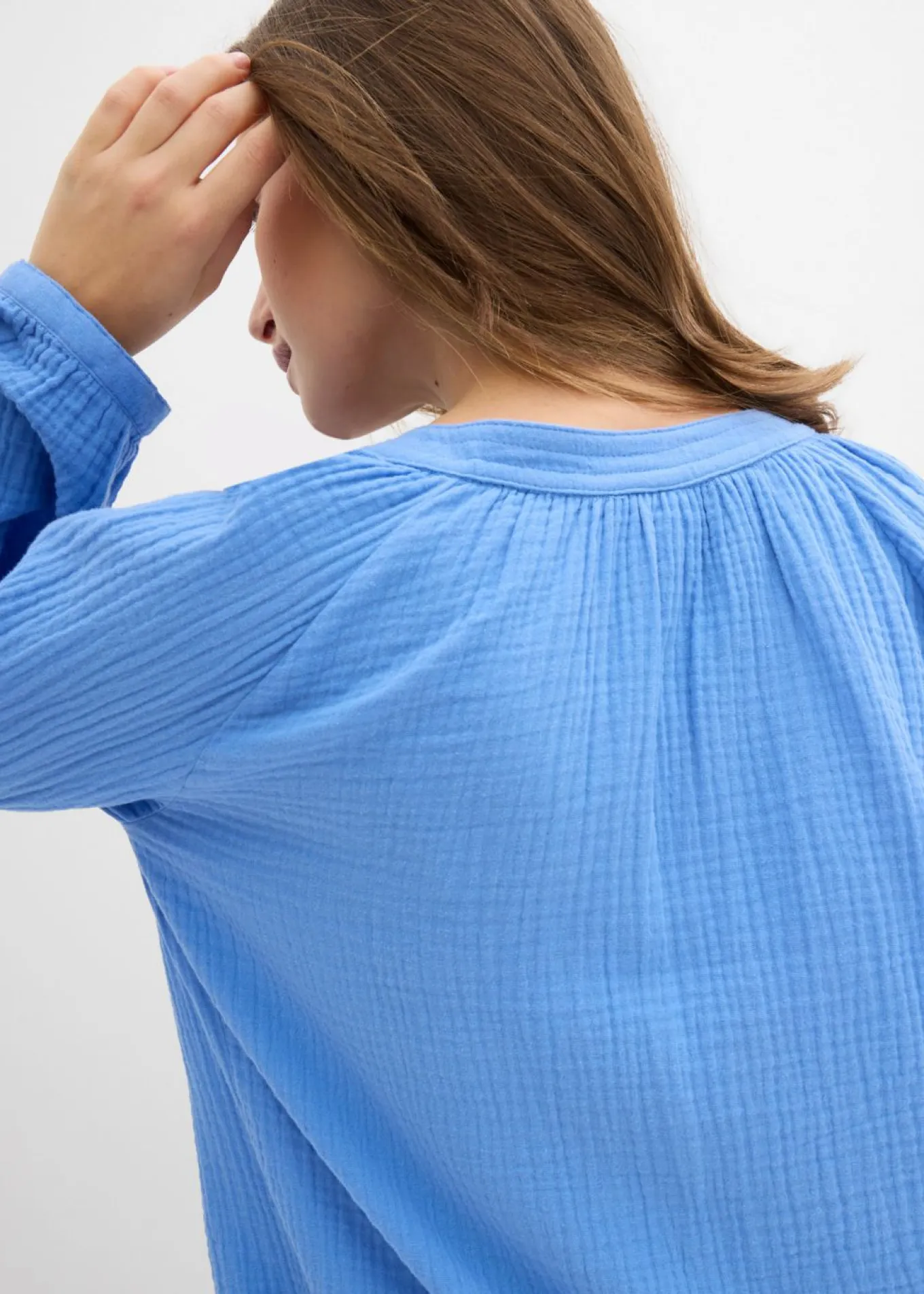 Blusa de muselina suave