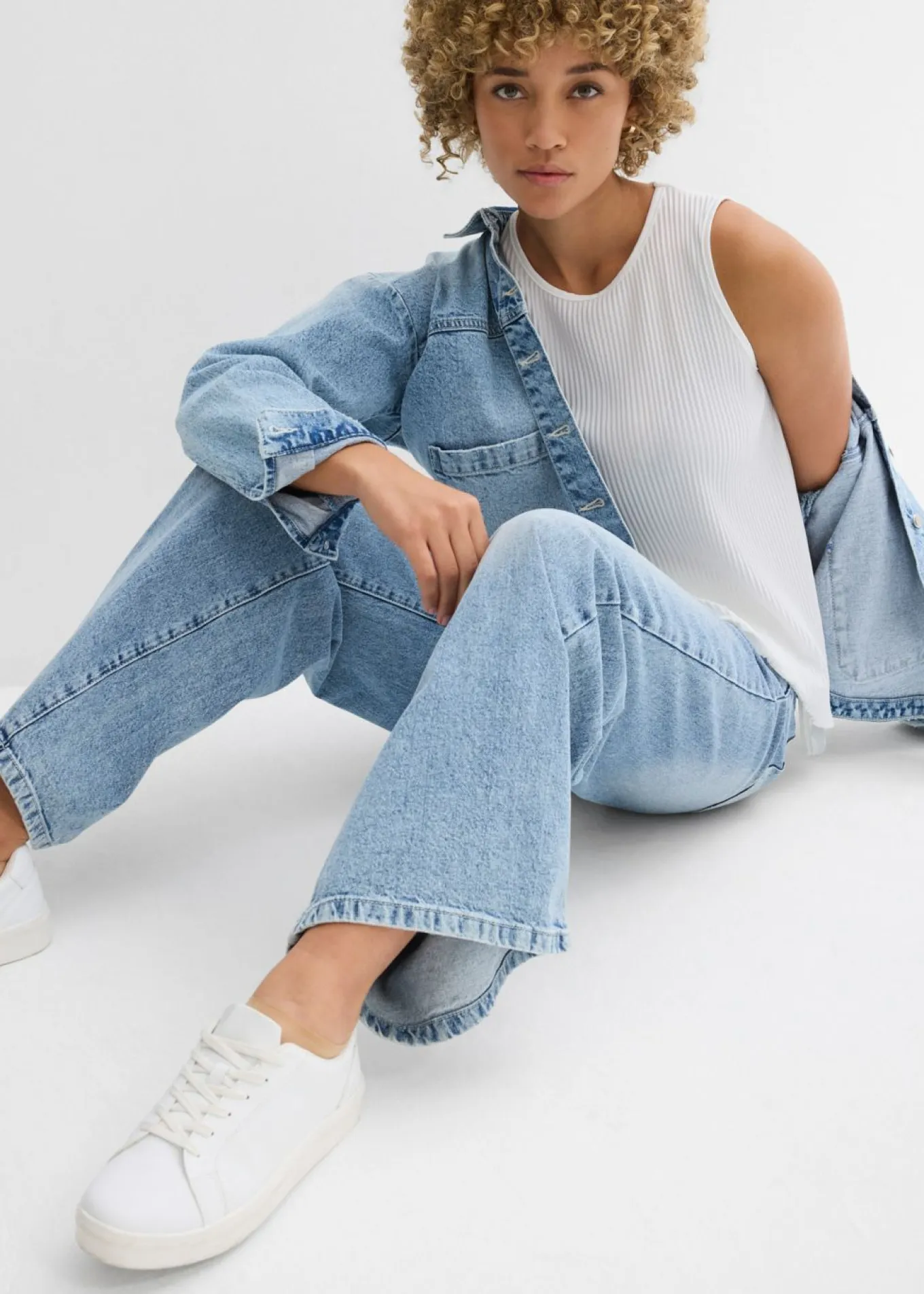 Blusa de poliéster reciclado