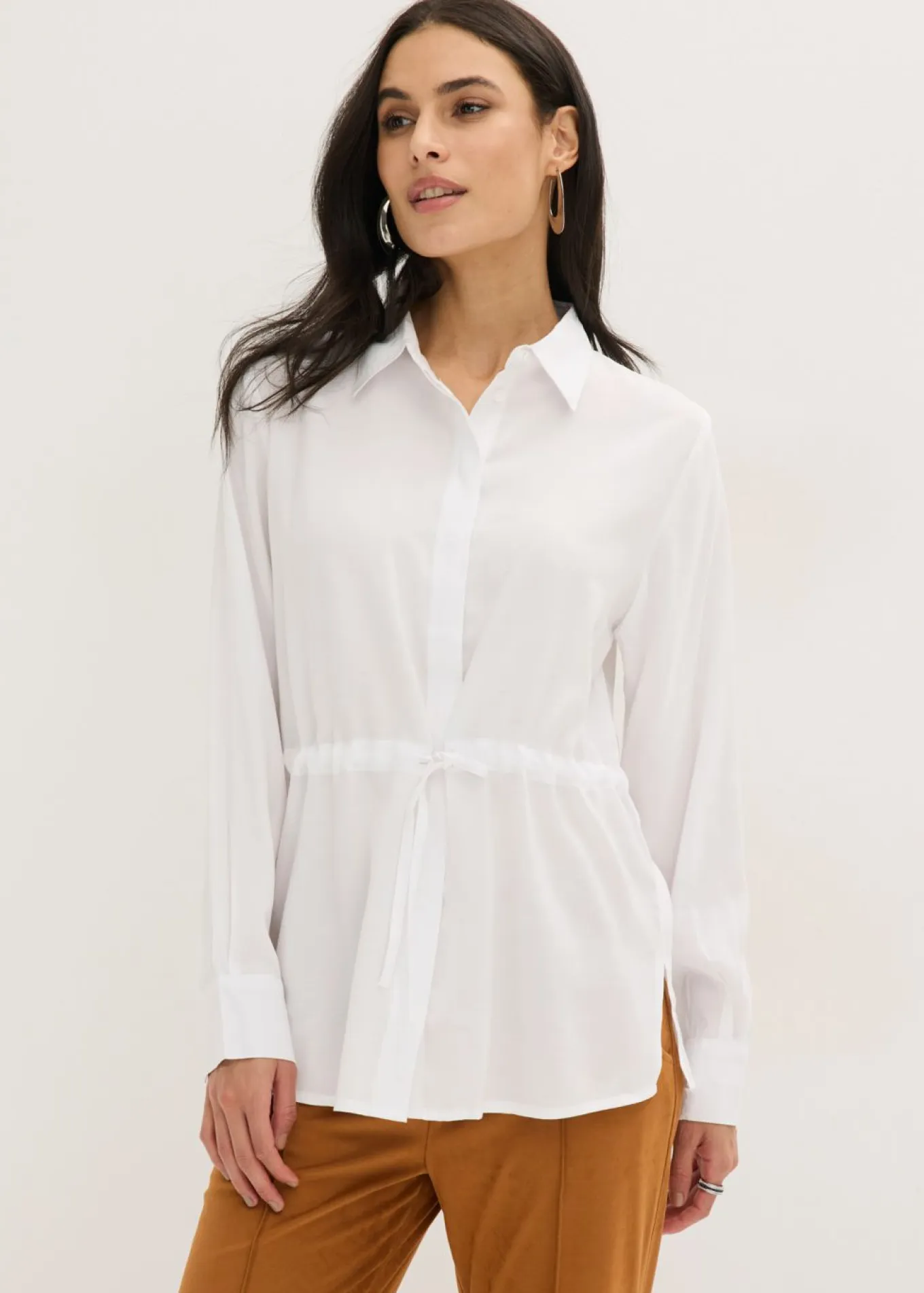 Blusa de popelín con pliegues