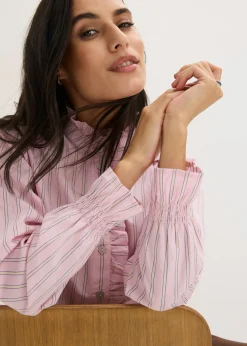 Blusa de popelín con volantes en el cuello