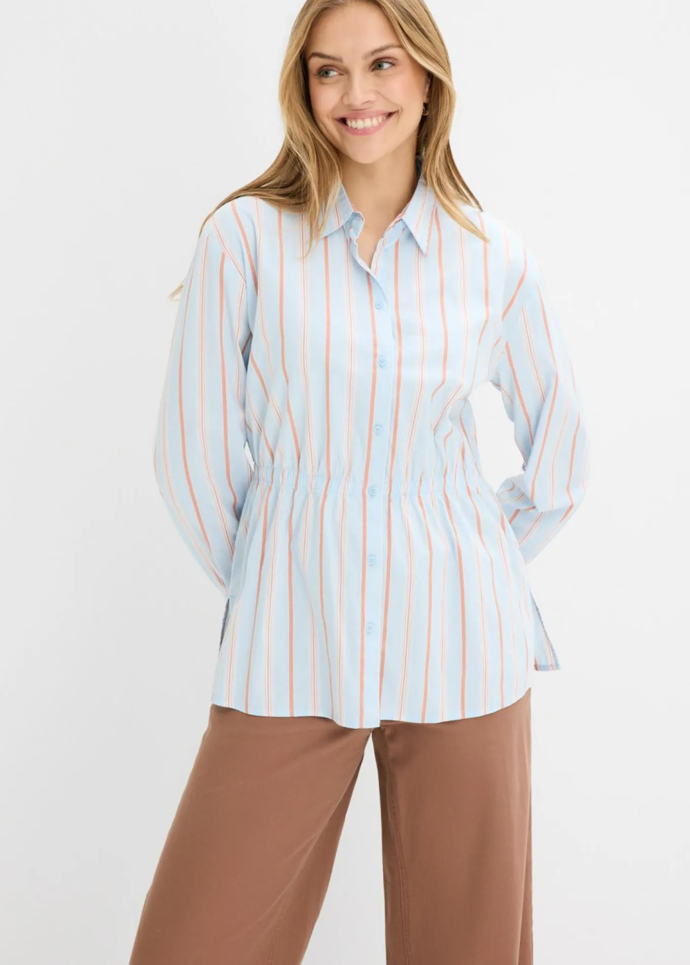 Blusa de popelín de algodón elástico