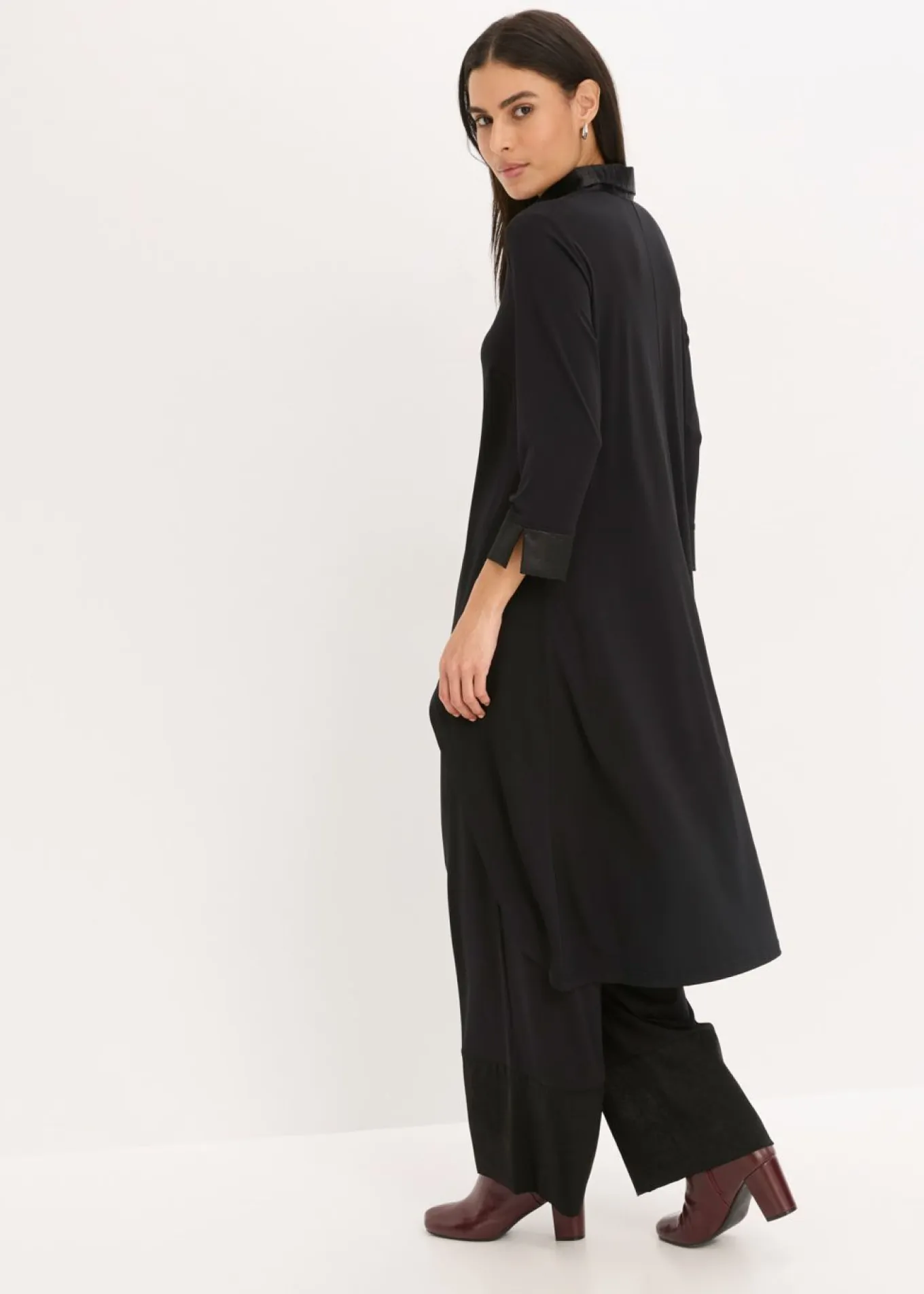 Blusa de punto con ribetes de satén