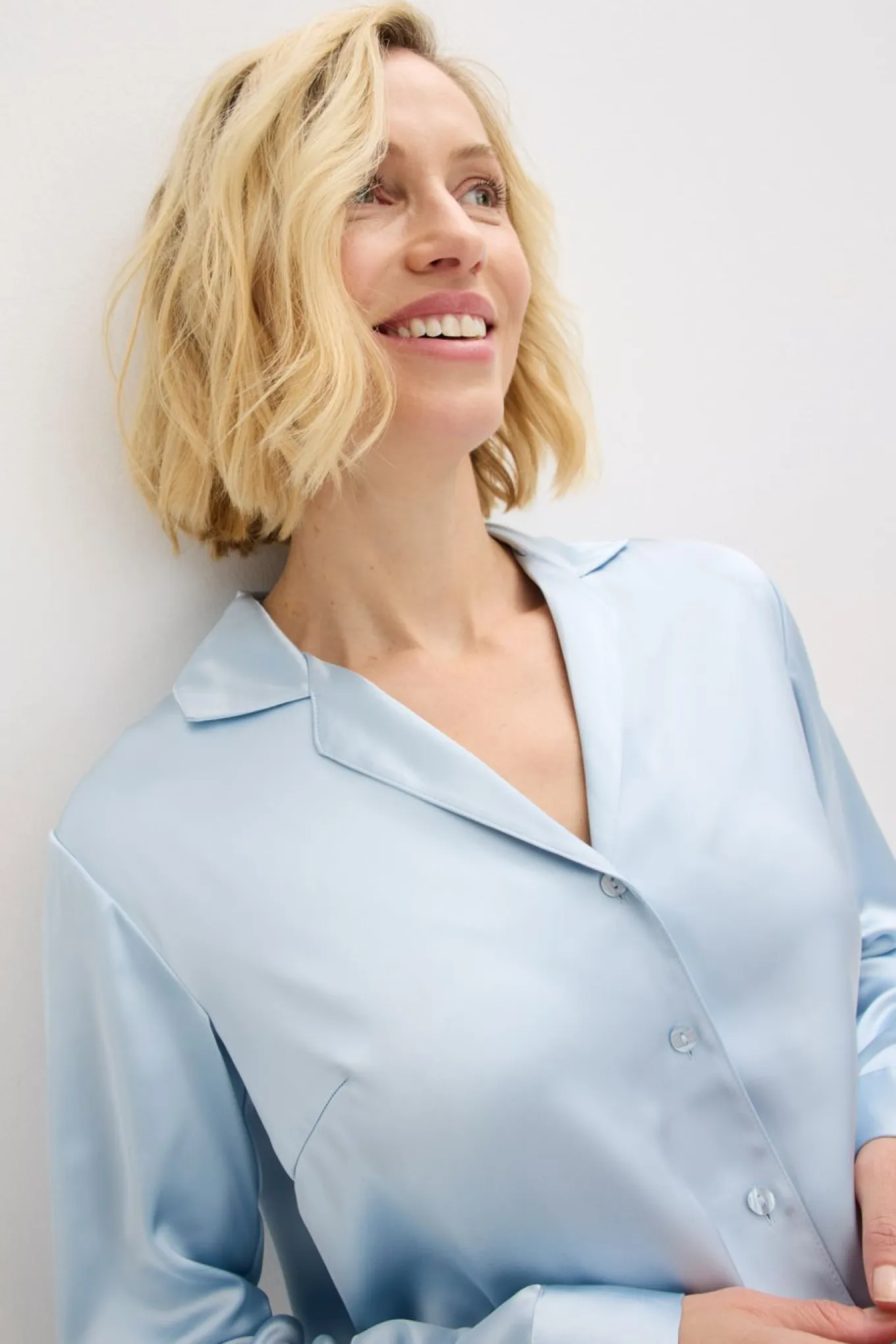 Blusa de satén fino