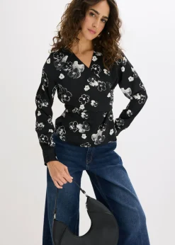 Blusa de satén fluido