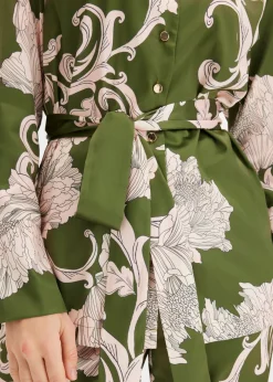 Blusa de satén fluido