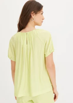 Blusa de tejido arrugado estructurado