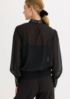 Blusa de tul fino con lentejuelas