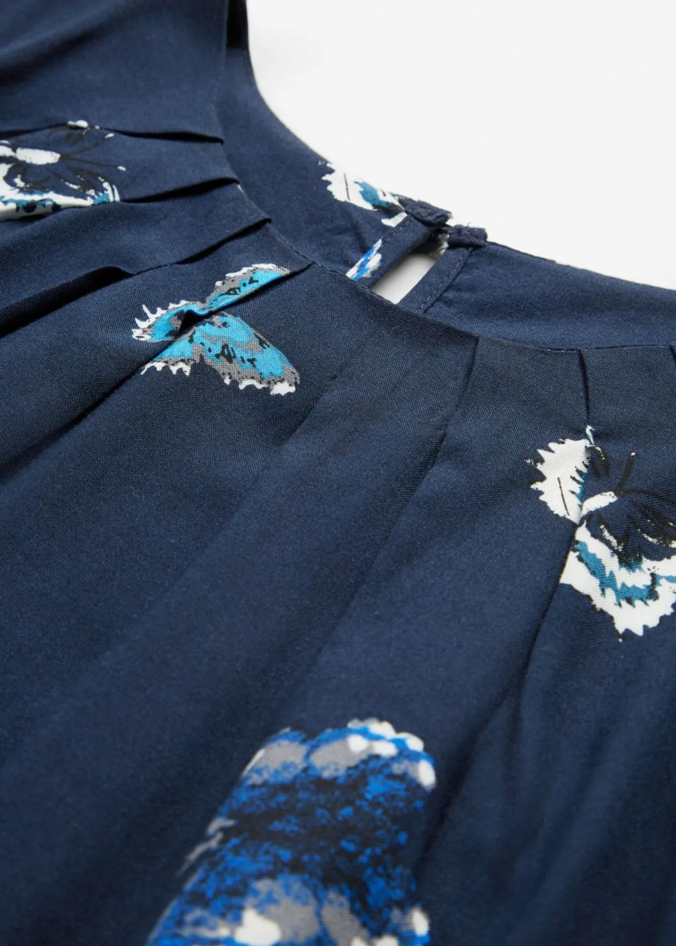 Blusa de viscosa fluida
