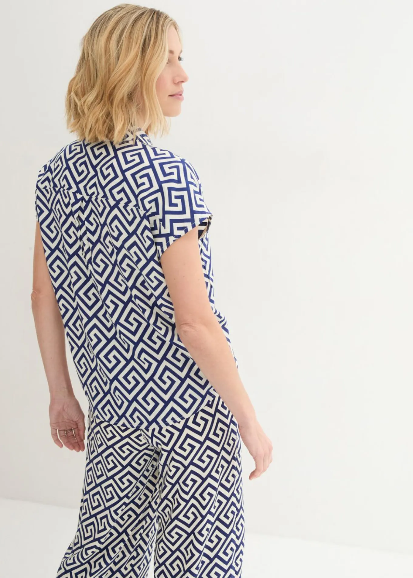 Blusa de viscosa fluida
