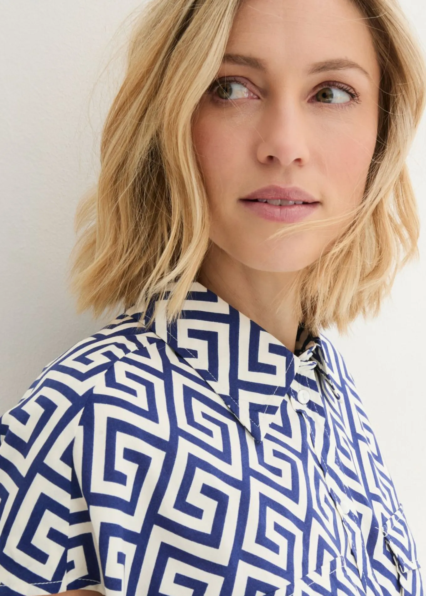 Blusa de viscosa fluida