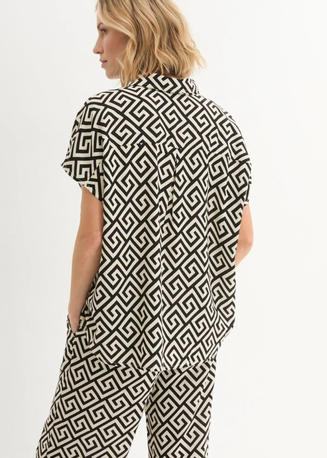 Blusa de viscosa fluida